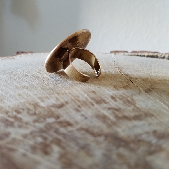 maroon burgandy statement ring - Picture 3 of 6